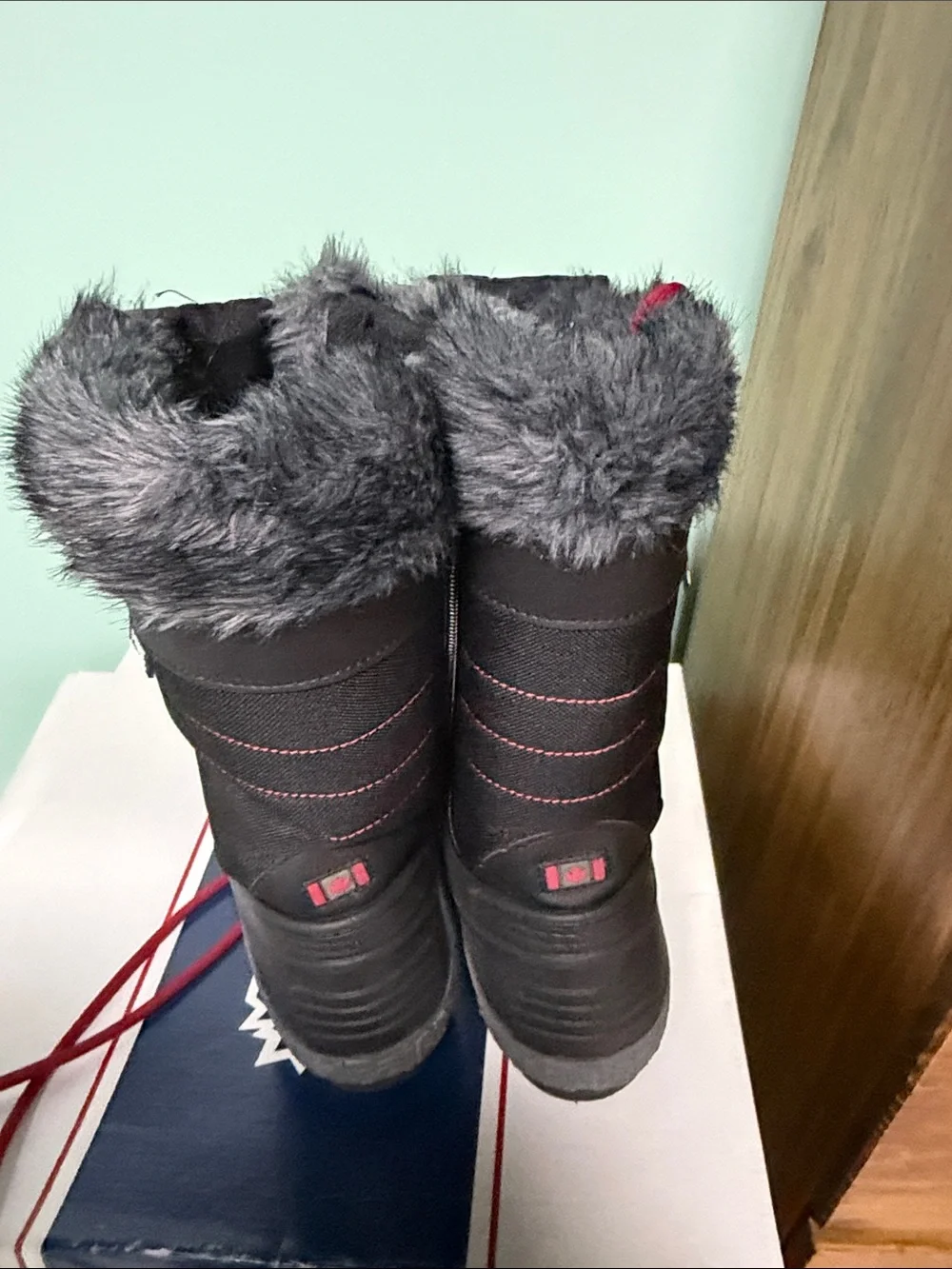 Pajar Black Winter Boots with Red Laces and Faux Fur Trim